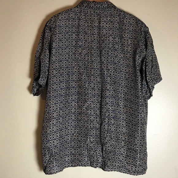VTG Oversized Menswear Inspired Silk Camp Shirt 1X - Picture 5 of 6